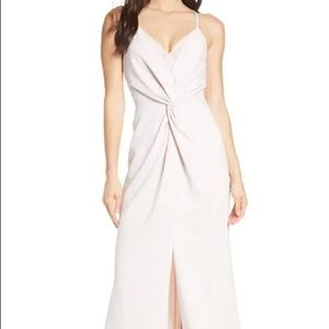 NWOT Harlyn Twist front Sleeveless Chiffon Gown